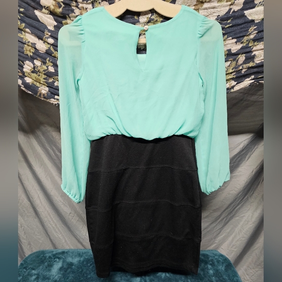 4/$20 Sweet Storm Turquoise & Black Dress with Bandage Skirt - Picture 2 of 4